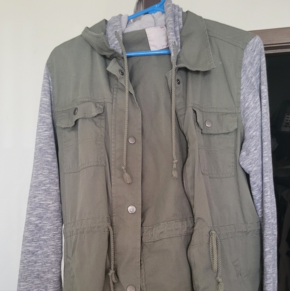SO Olive Green and Gray Utility Jacket - Picture 1 of 1